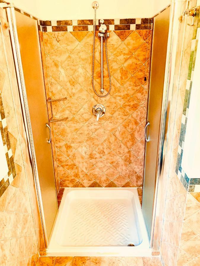 קאפאנורי B&B La Fornace Del Sole מראה חיצוני תמונה